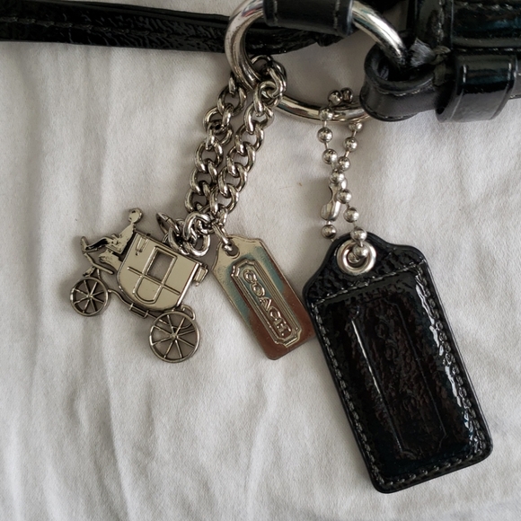 Coach Black Signature Jacquard Shoulder Bag - Picture 6 of 8